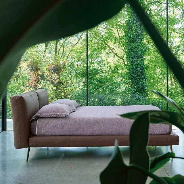 Letto imbottito Kuna di Noctis