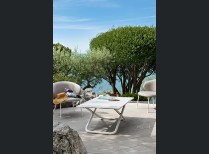 Tavolino in metallo Easy di Connubia