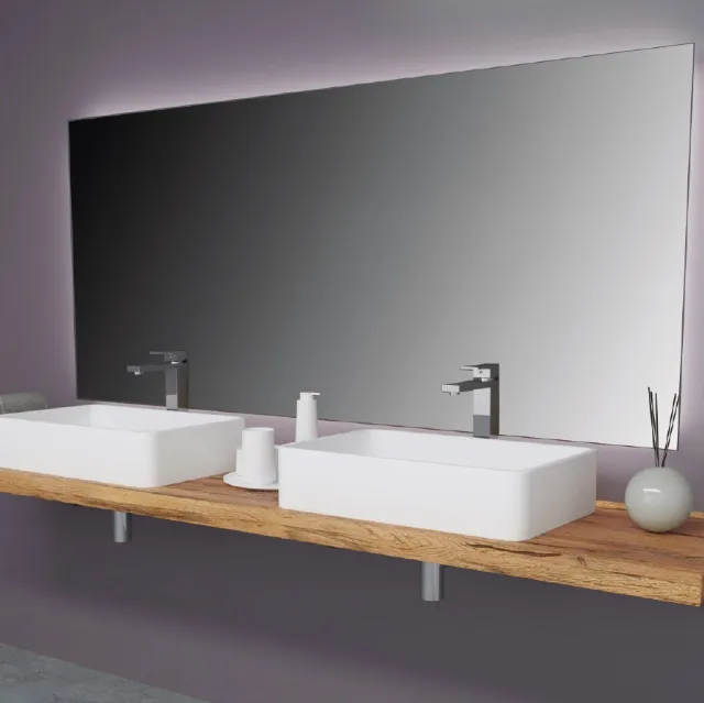 Mobile da Bagno sospeso Composizione B07 in legno massello di Rovere di Devina Nais