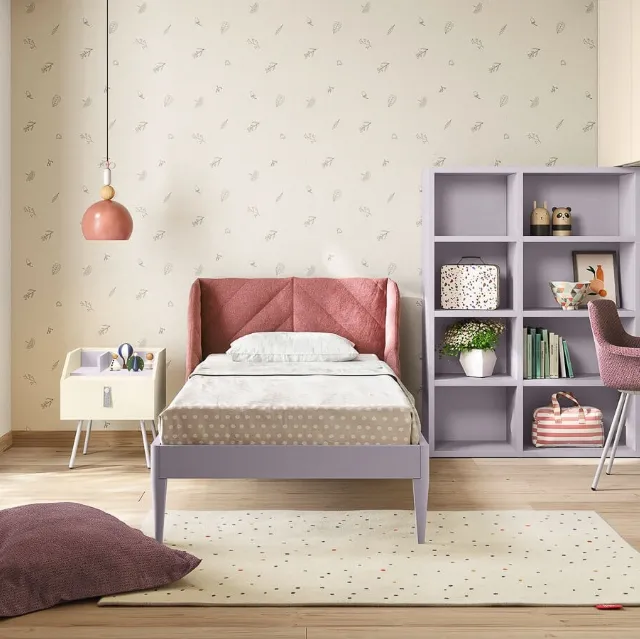 Cameretta a ponte con scrivania e libreria Kids space 21 di Nidi