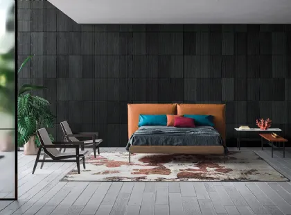 Letto con testiera in pelle imbottita con giroletto in Rovere Chloè Elegance di Devina Nais