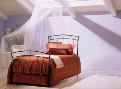 Letto singolo Dora in ferro battuto con testiera di Bontempi