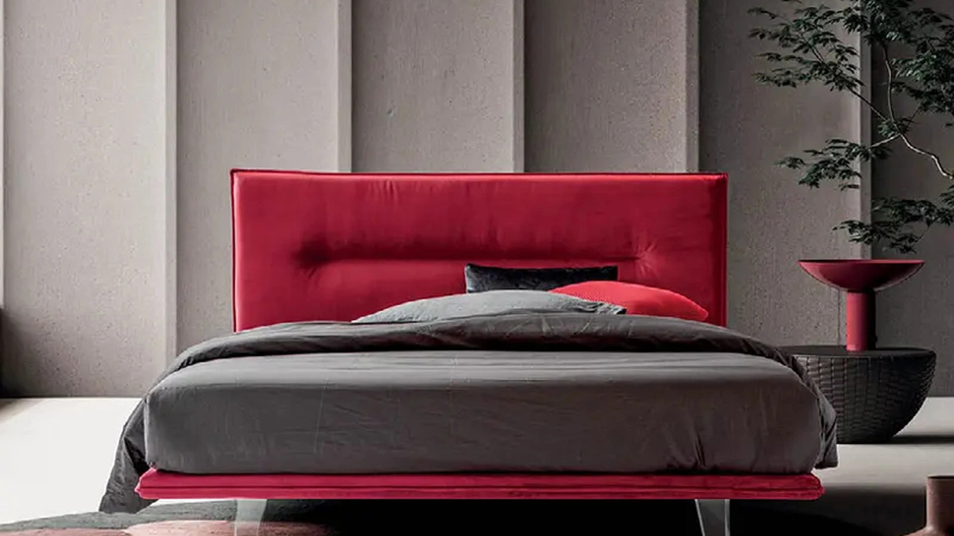 Letto matrimoniale dall'effetto sospeso Flash di Rigosalotti