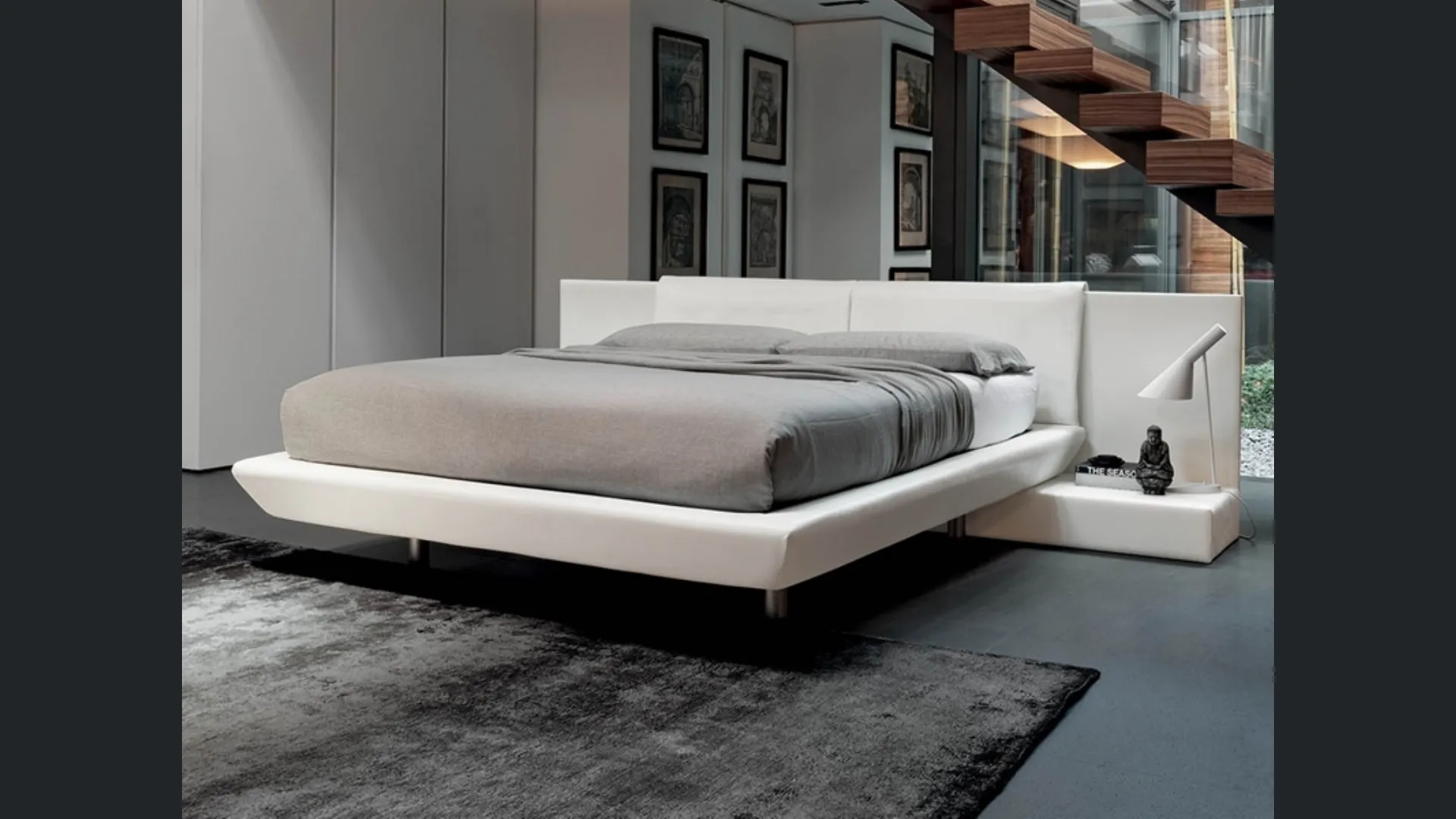 Letto con testiera Kube di Rigosalotti