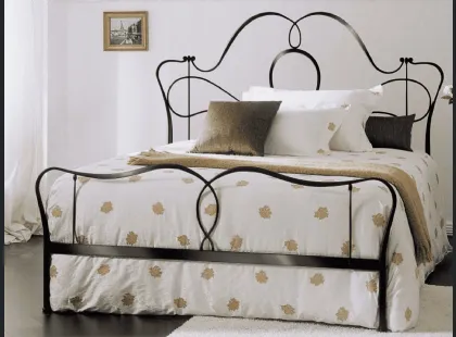 Letto in ferro battuto con testiera Marlen di Bontempi