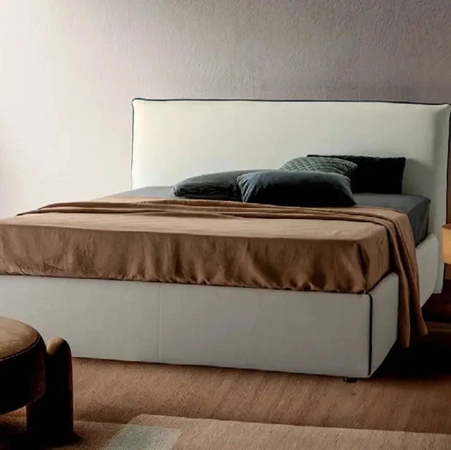 Letto moderno Shik di Rigosalotti
