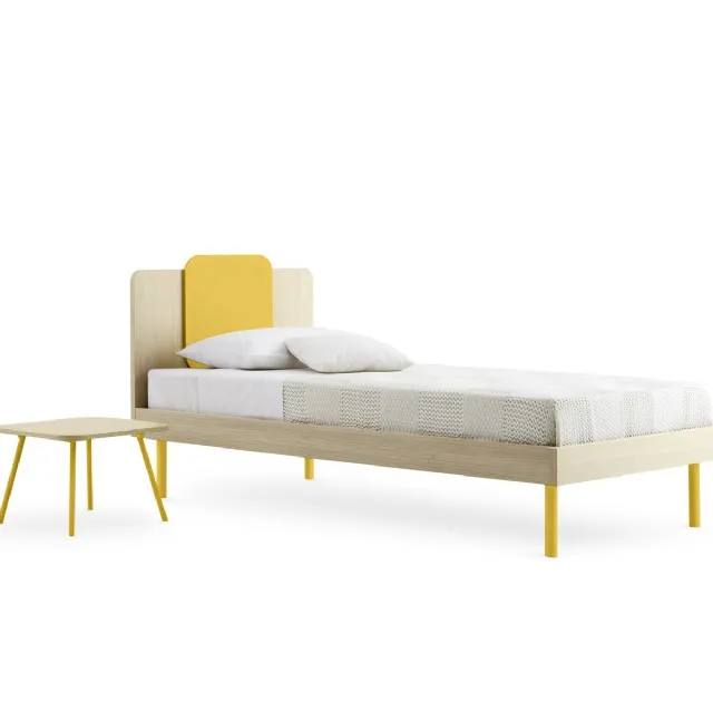 Letto singolo Quadro con testiera alla quale è stato applicato un quadrato di Nidi
