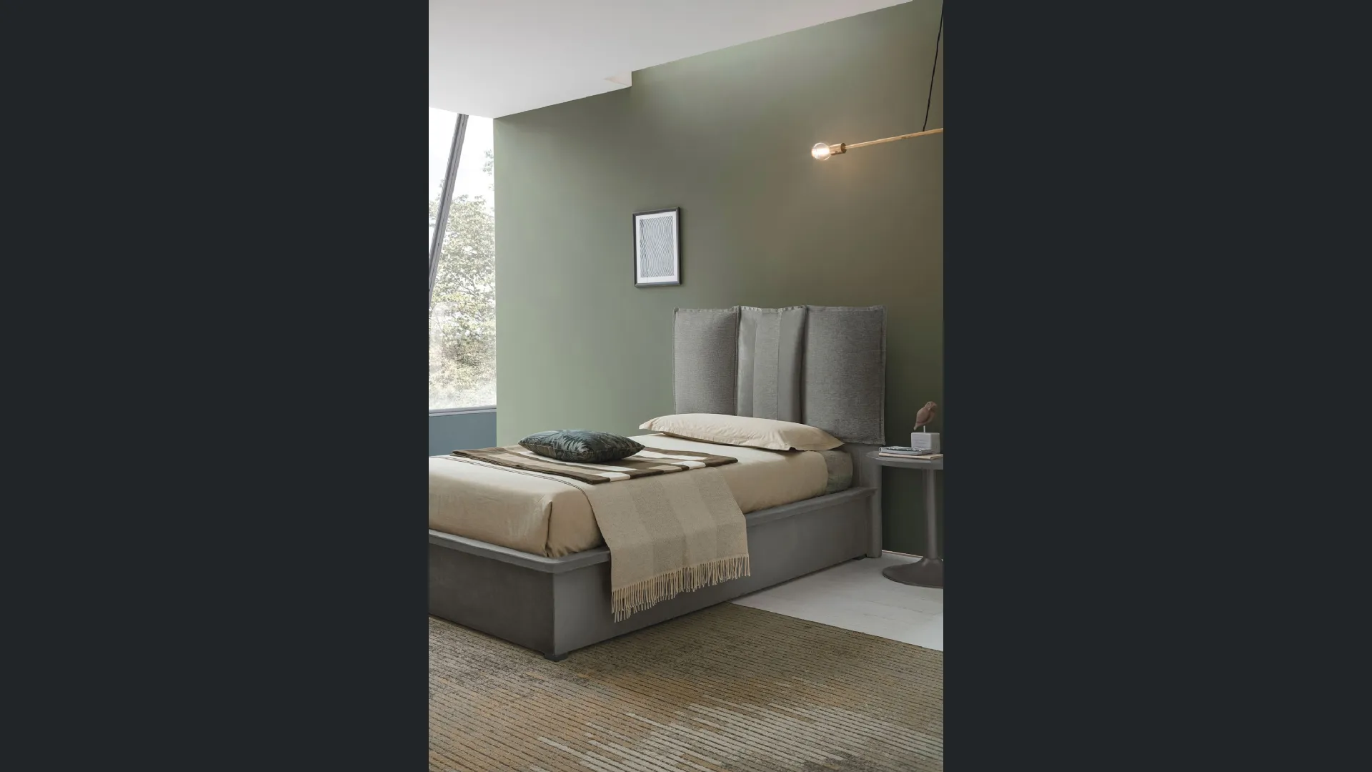 Letto singolo in tessuto con testiera imbottita e contenitore Santorini di Target Point