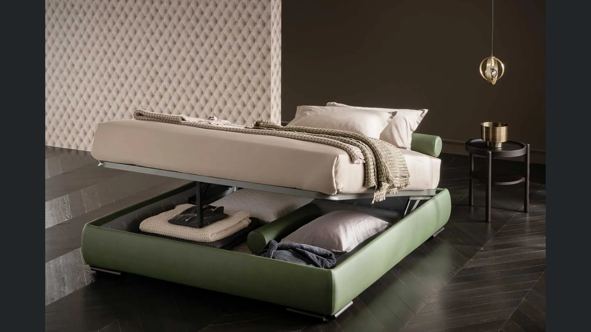 Letto Soul Sommier imbottito in pelle con box contenitore di Altrenotti