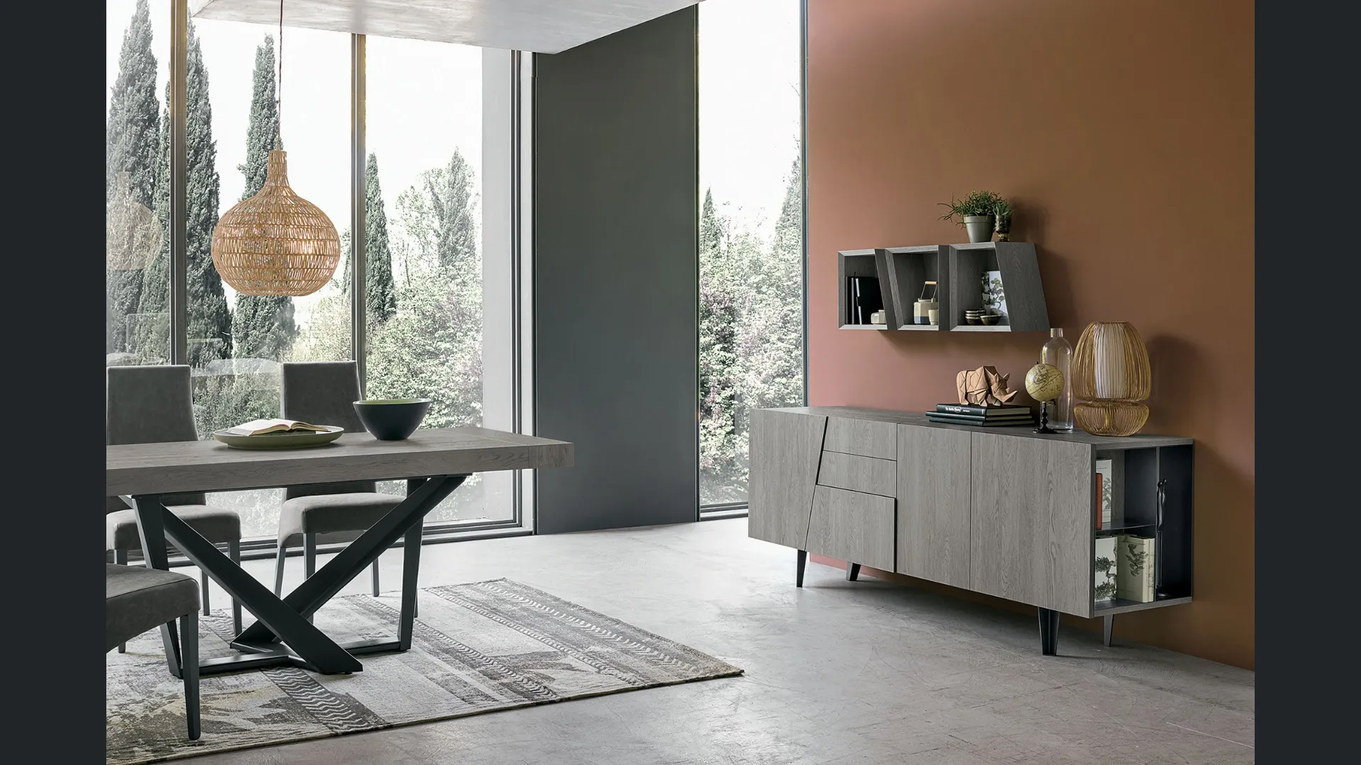 Madia Versus 210 a due ante, due cassetti e un cestone in laminato con piedini in metallo di Target Point