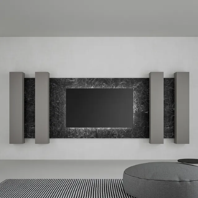 Mobile Porta Tv in laccato opaco con boiserie in gres porcellanato effetto marmo di Caccaro