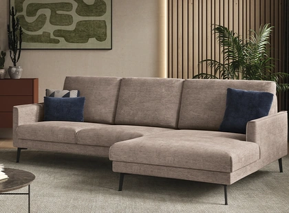 Divano con penisola Kriss di Rigosalotti