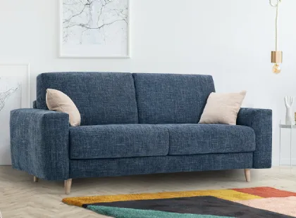 Divano letto in tessuto con piedini in rovere Patty di Aerre