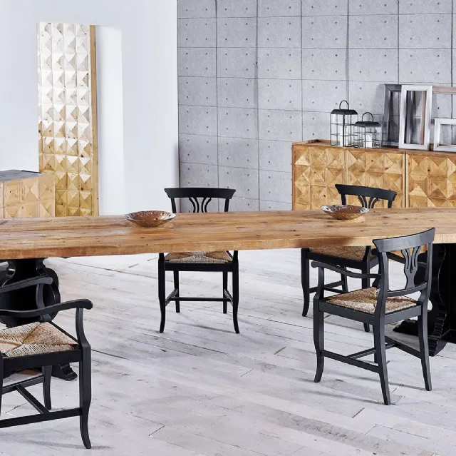 Tavolo rettangolare in legno chiaro con basamento in legno scuro lavorato Contemporaneo 02 di Salaiolo